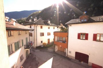 VENDESI 2 PIANI IN EDIFICIO STORICO - via trento 53 rif. 20821 - Foto 4