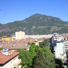 GRANDE TRILOCALE IMMERSO NEL VERDE IN VIA BUFFOLINI - Via Ada Buffulini - Ada-Buffulini-Straße rif. 21750A - Foto 7